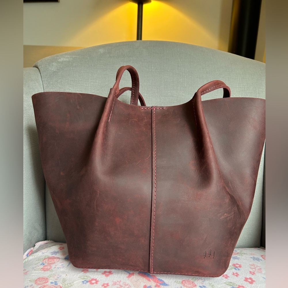 Large Devan in Merlot